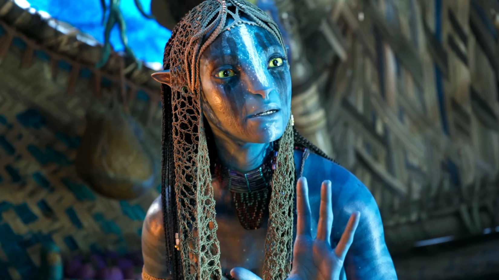 neytiri is annoyed in avatar fire and ash