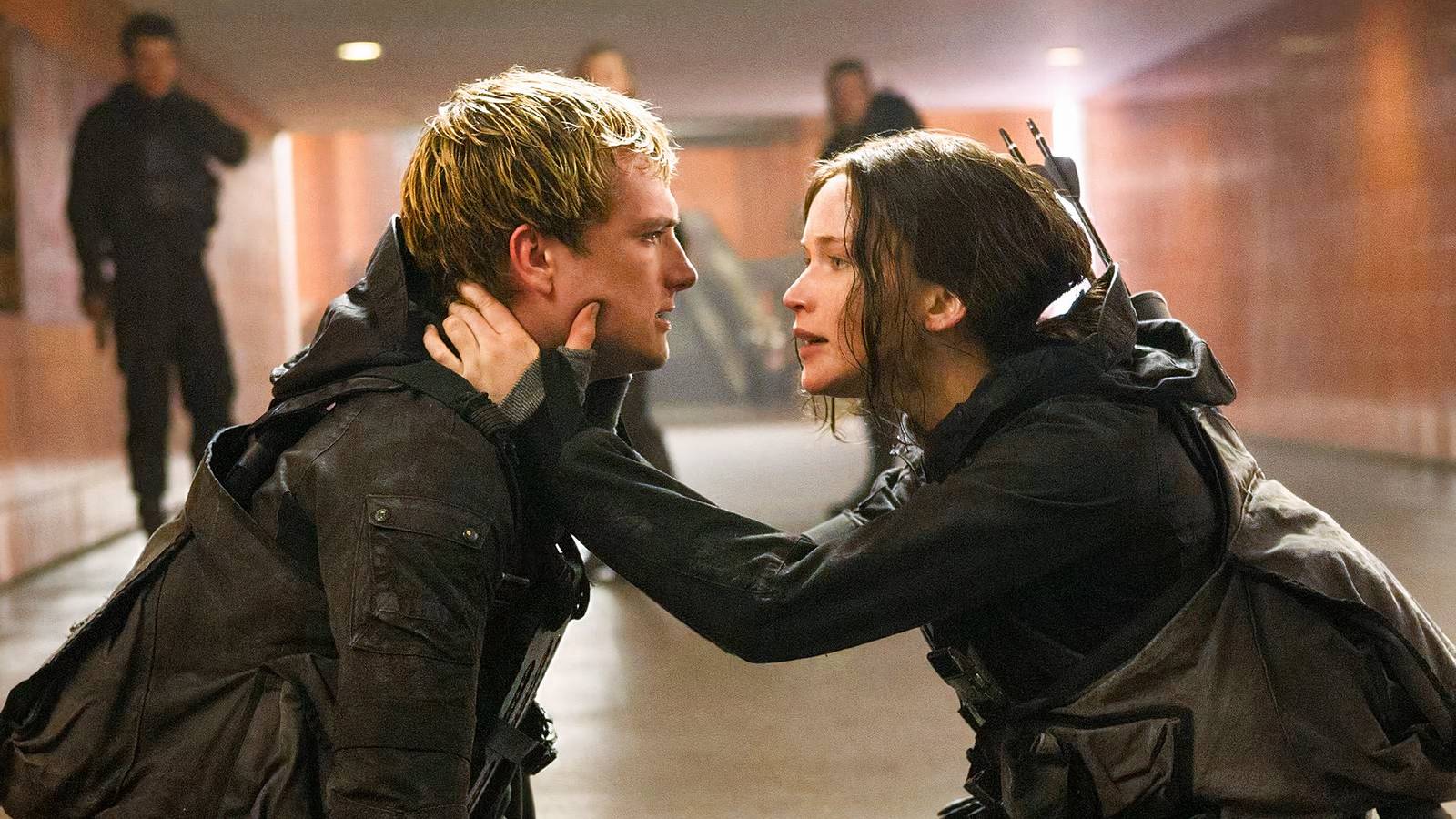 Jennifer Lawrence \u0026 Josh Hutcherson's Hunger Games Returns Confirmed, image size:1600x900