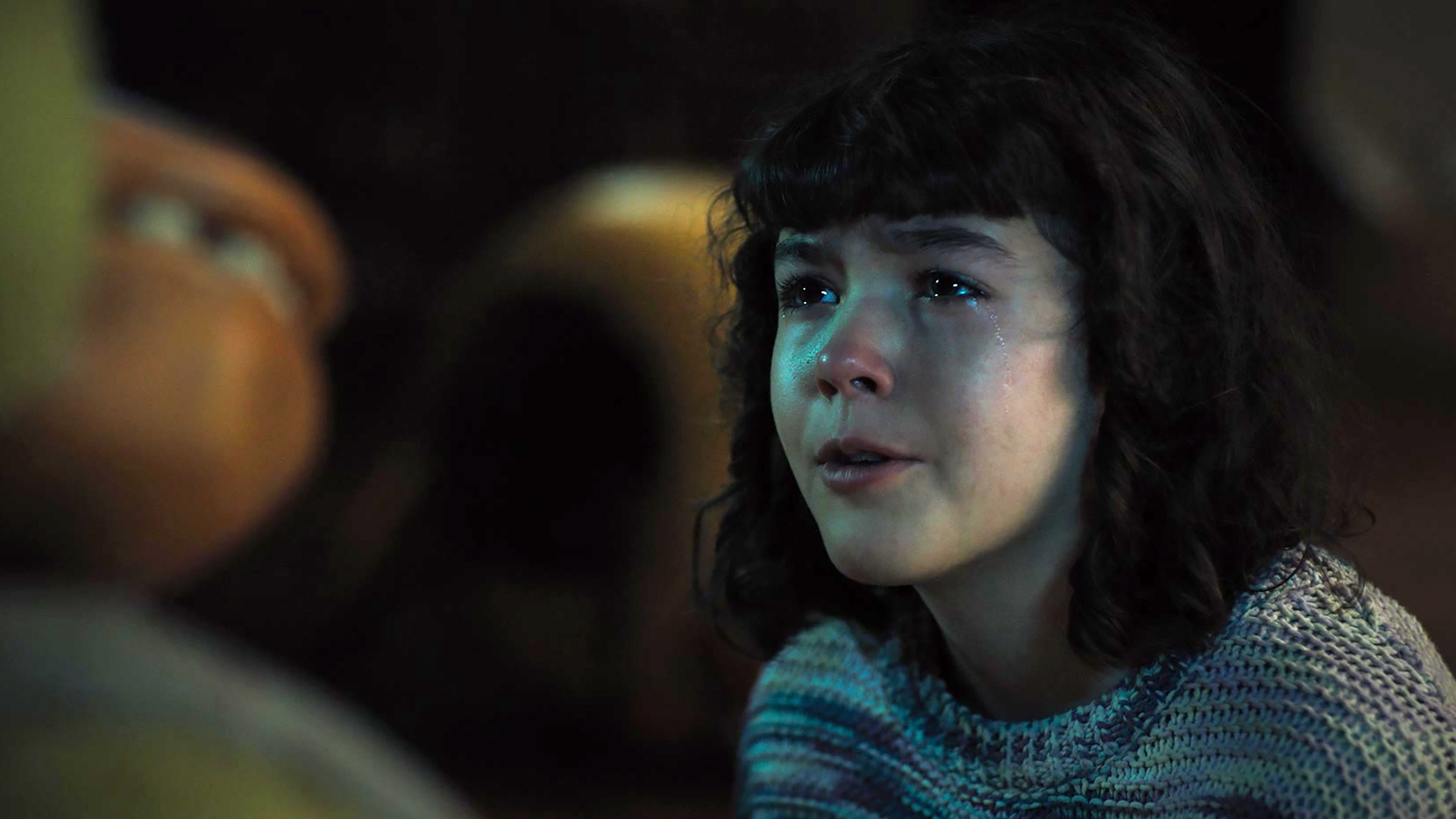 Mike & Vanessa's Emotional Five Nights At Freddy's 2 Ending Explained By Director