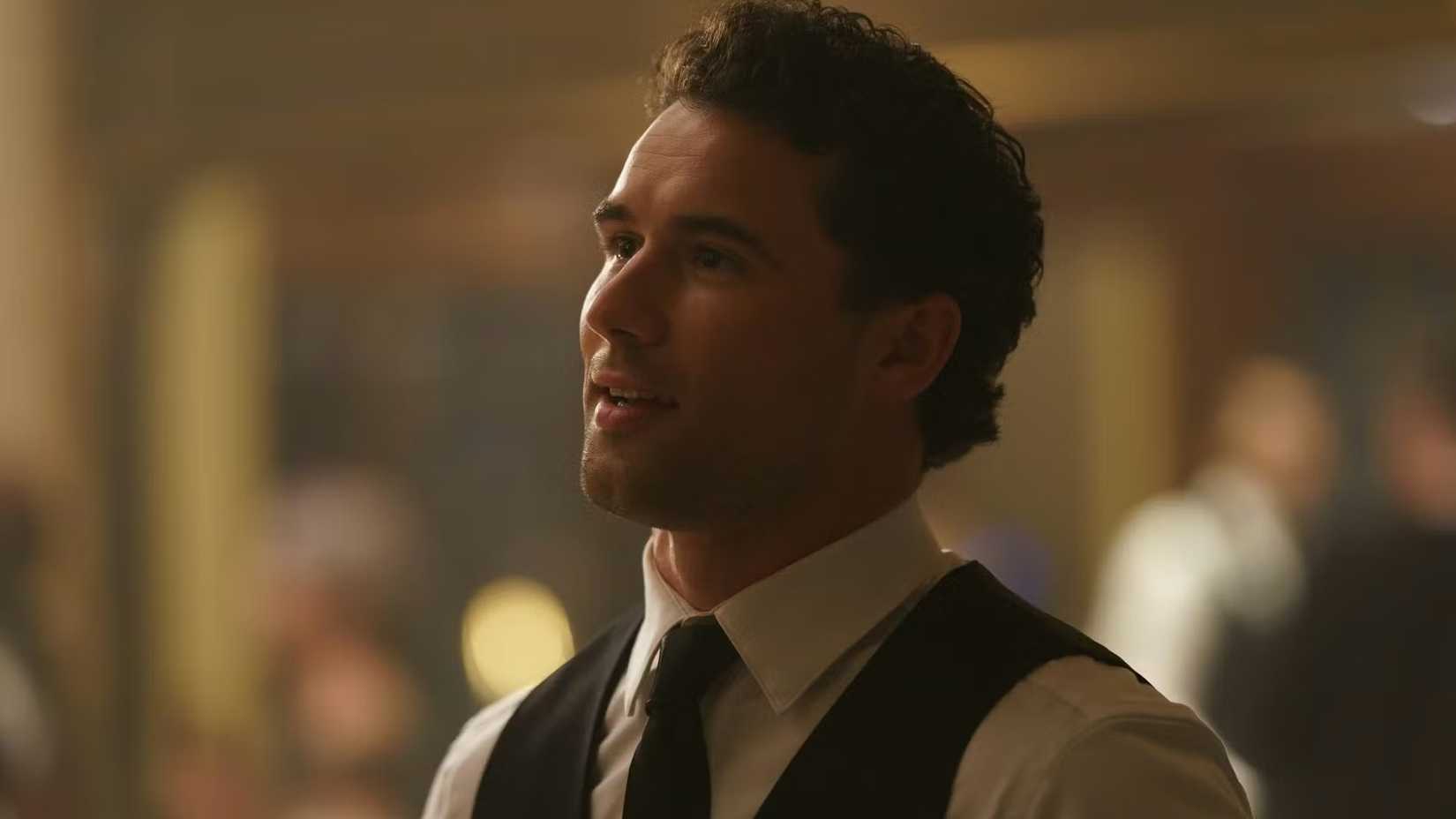 Robbie G.K. como Kip Grady em Heated Rivalry