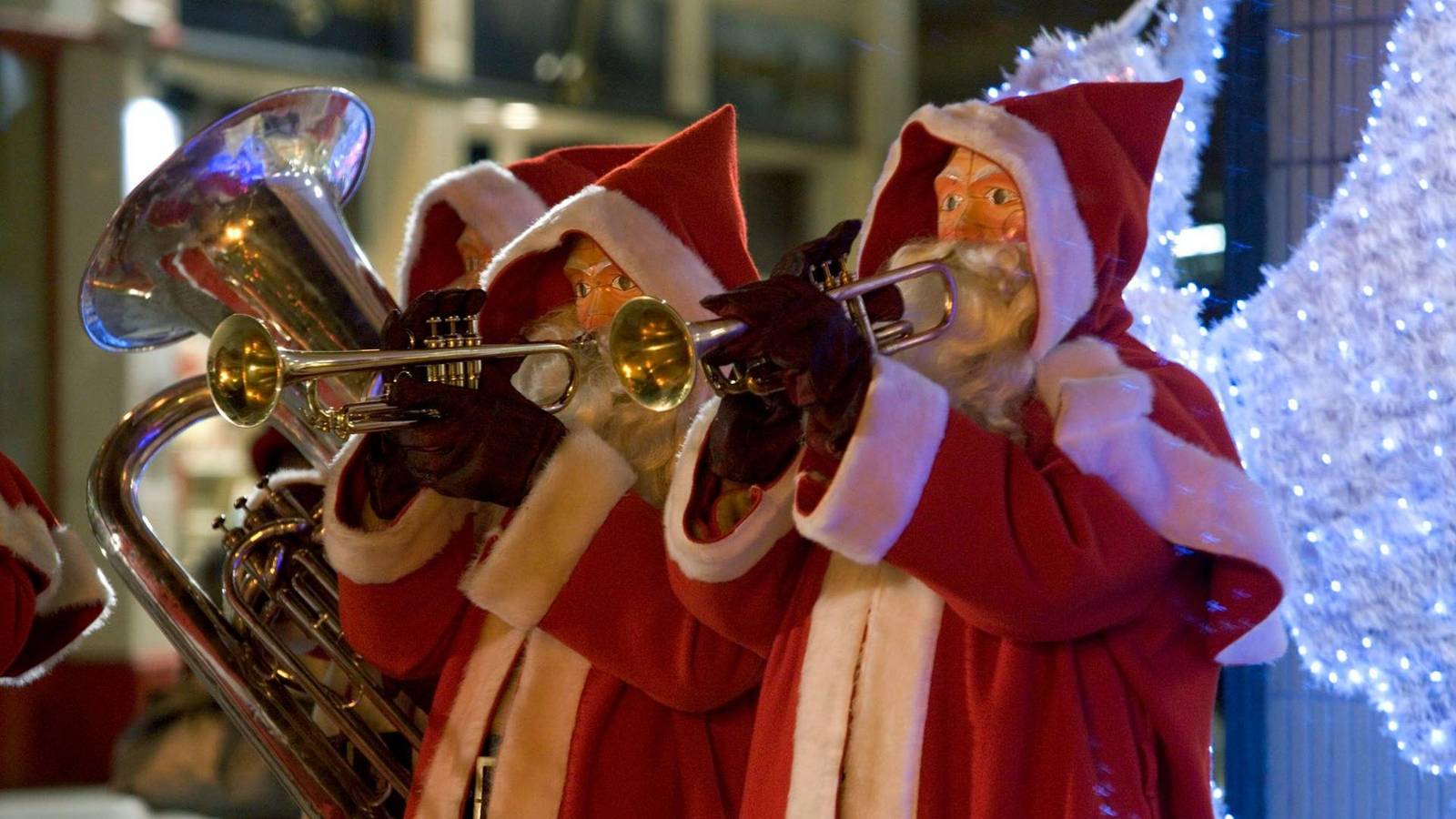 In Honor Of Doctor Who’s Most Miserable Christmas Special In Honor Of Doctor Who’s Most Miserable Christmas Special