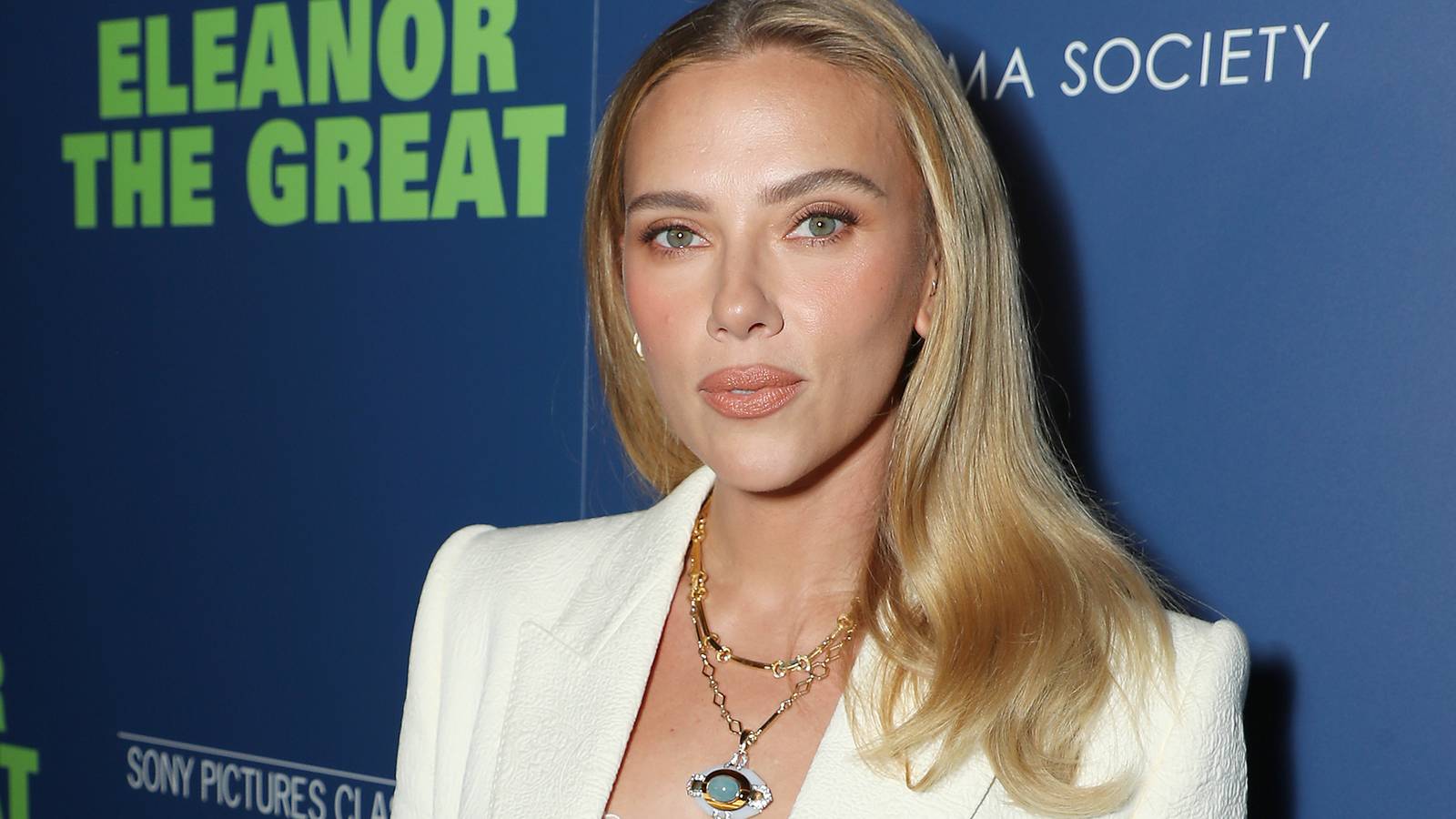 The Perfect DC Character For Scarlett Johansson In The Batman 2 The Perfect DC Character For Scarlett Johansson In The Batman 2