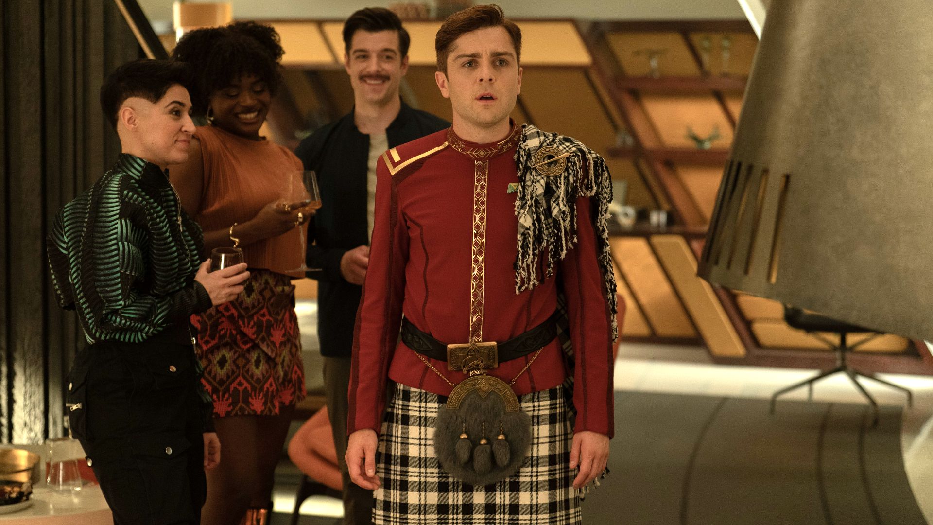 Martin Quinn Wraps Filming As Scotty In Star Trek: Strange New Worlds image