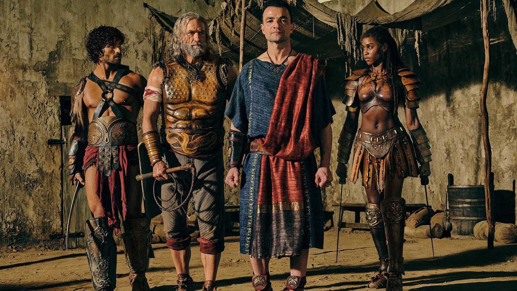 Spartacus: House of Ashur: Jordi Webber (Tarchon), Graham McTavish (Korris), Nick E. Tarabay (Ashur) e Tenika Davis (Achillia)