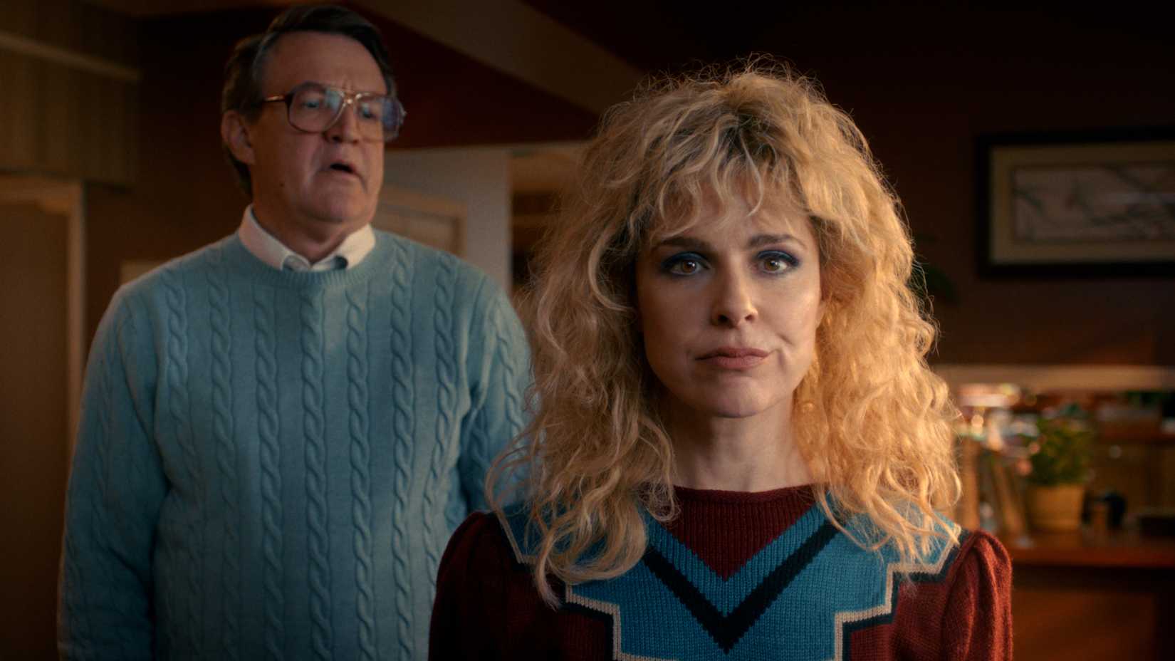 Ted e Karen Wheeler na 5ª temporada de Stranger Things