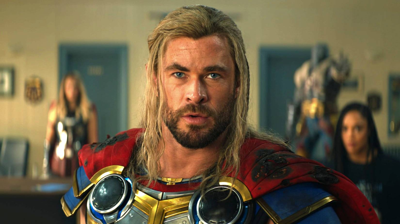 Thor a New Asgard con Valkyrie, Jane Foster e Korg