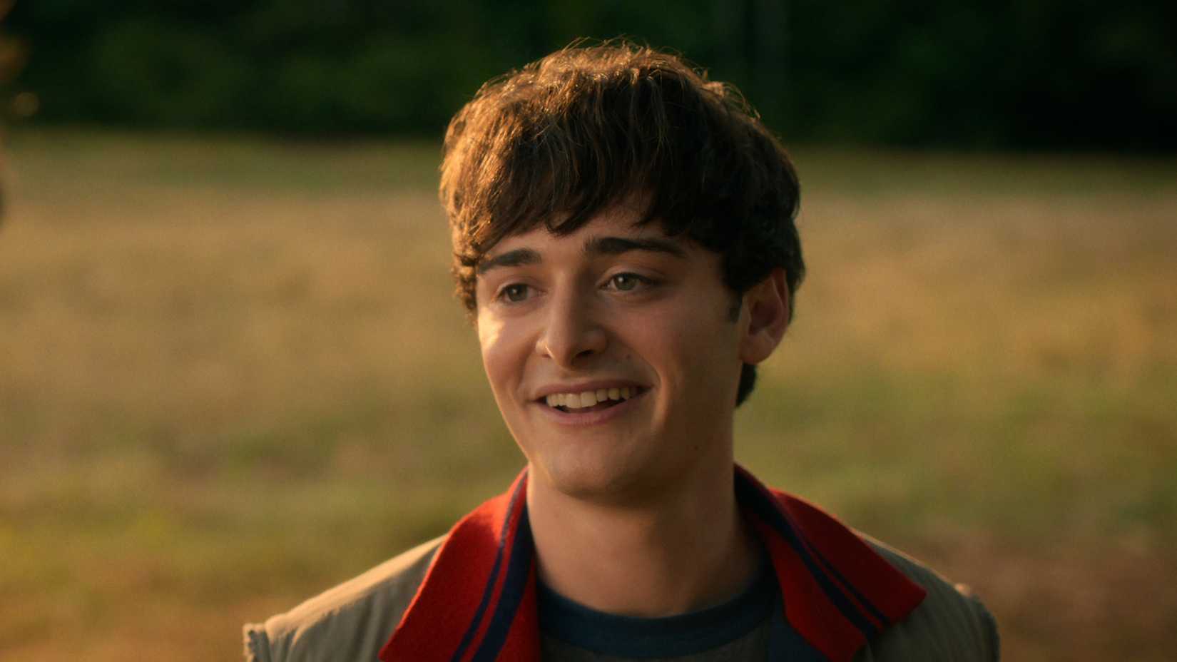 Will Byers sorrindo em Stranger Things temporada 5