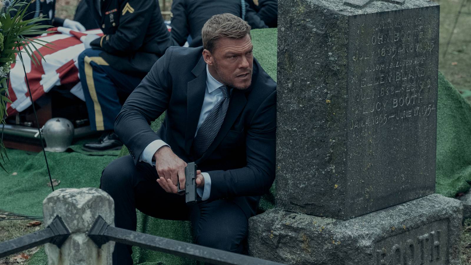 Alan Ritchson im Gespräch für die Hauptrolle in einem neuen ...