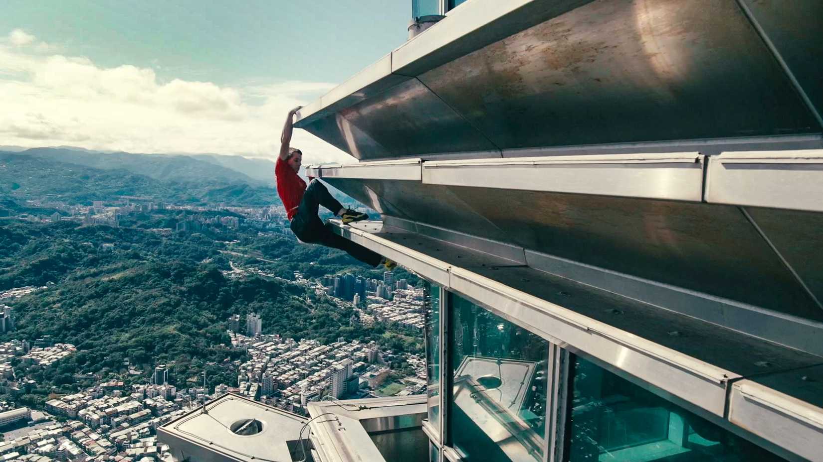 Alex Honnold's Death-Defying Climb: Netflix's Boldest Live Event Yet