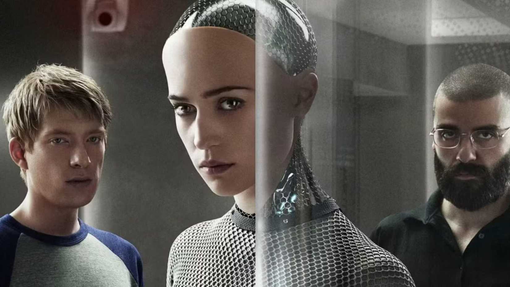Alicia Vikander como Ava com Domhnall Gleeson como Caleb e Oscar Isaac como Nathan em Ex Machina