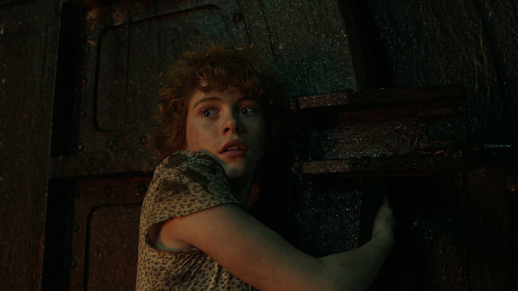 Bev looking scared in It 2017