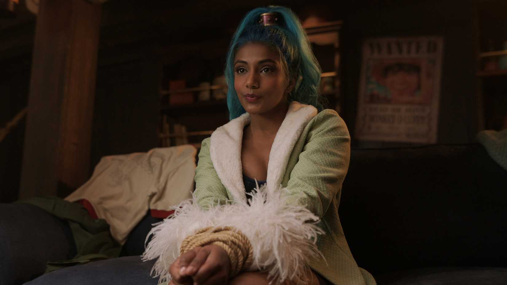 Charithra Chandran como Vivi em One Piece 2ª temporada