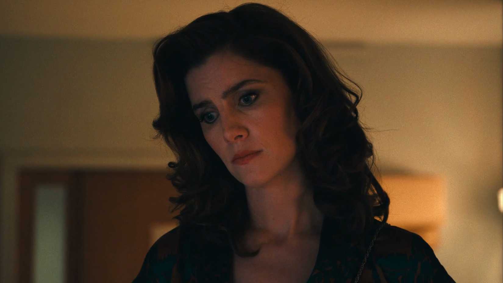 Cheryl looks down in Ponies season 1