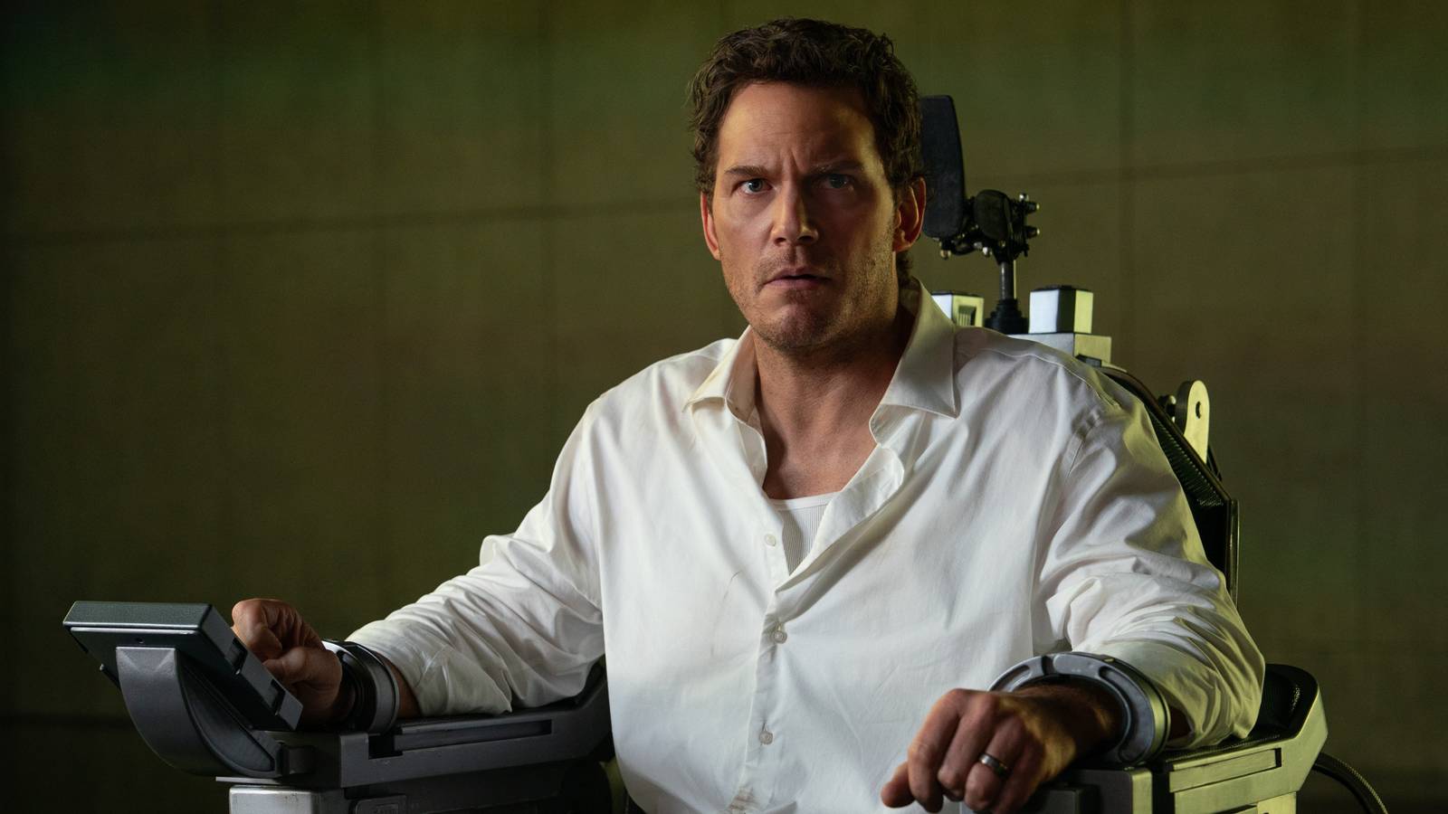 Why Reviews For Chris Pratt's New Sci-Fi Movie, Mercy, Are So Bad