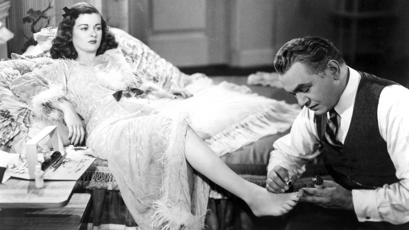 Edward G Robinson as Professor Richard Wanley with Joan Bennett as Alice Reed in The Woman in the Window