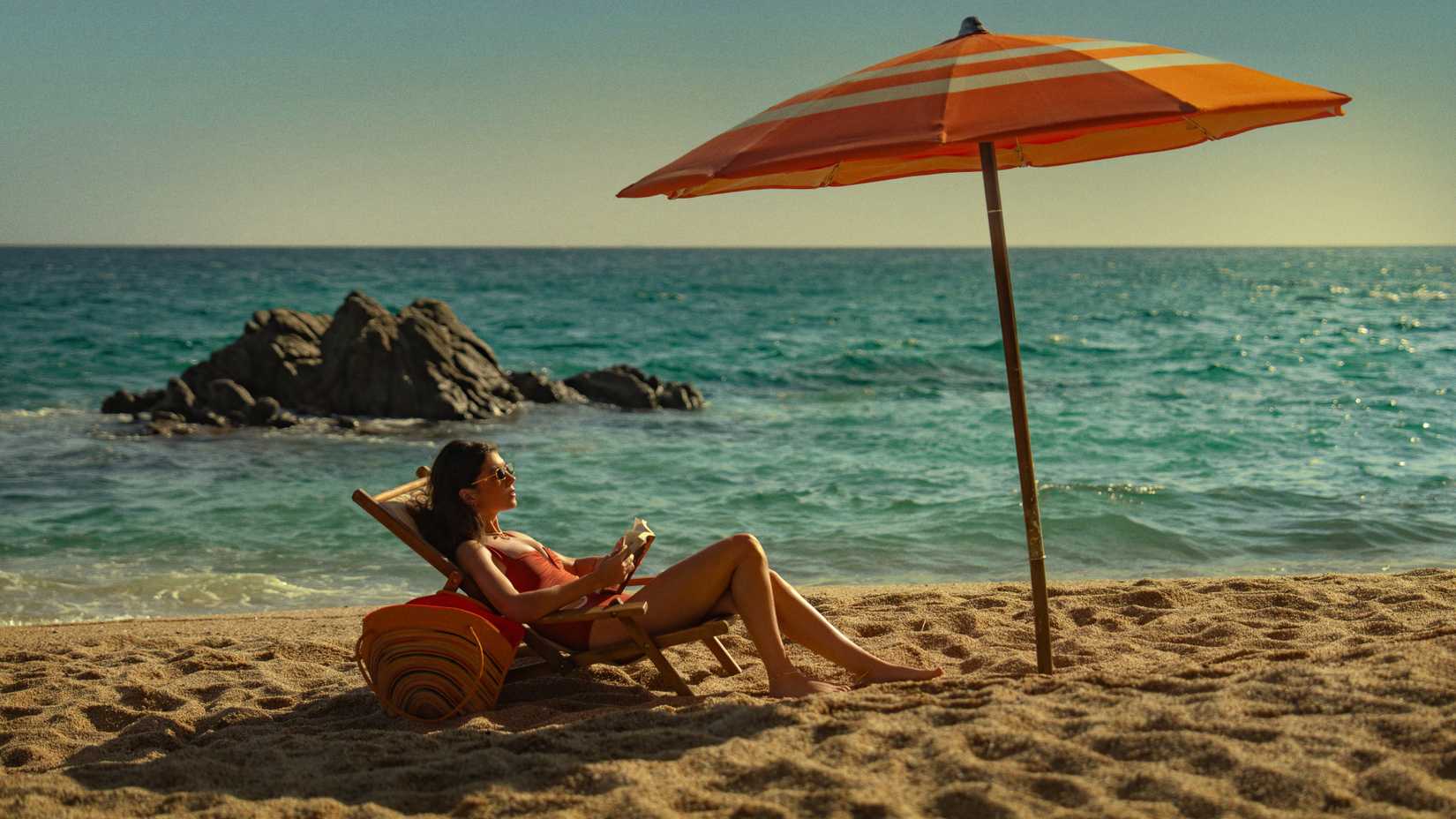 Bader Names People We Meet On Vacation Review: A Return To Classic, Feel-Good Rom-Coms