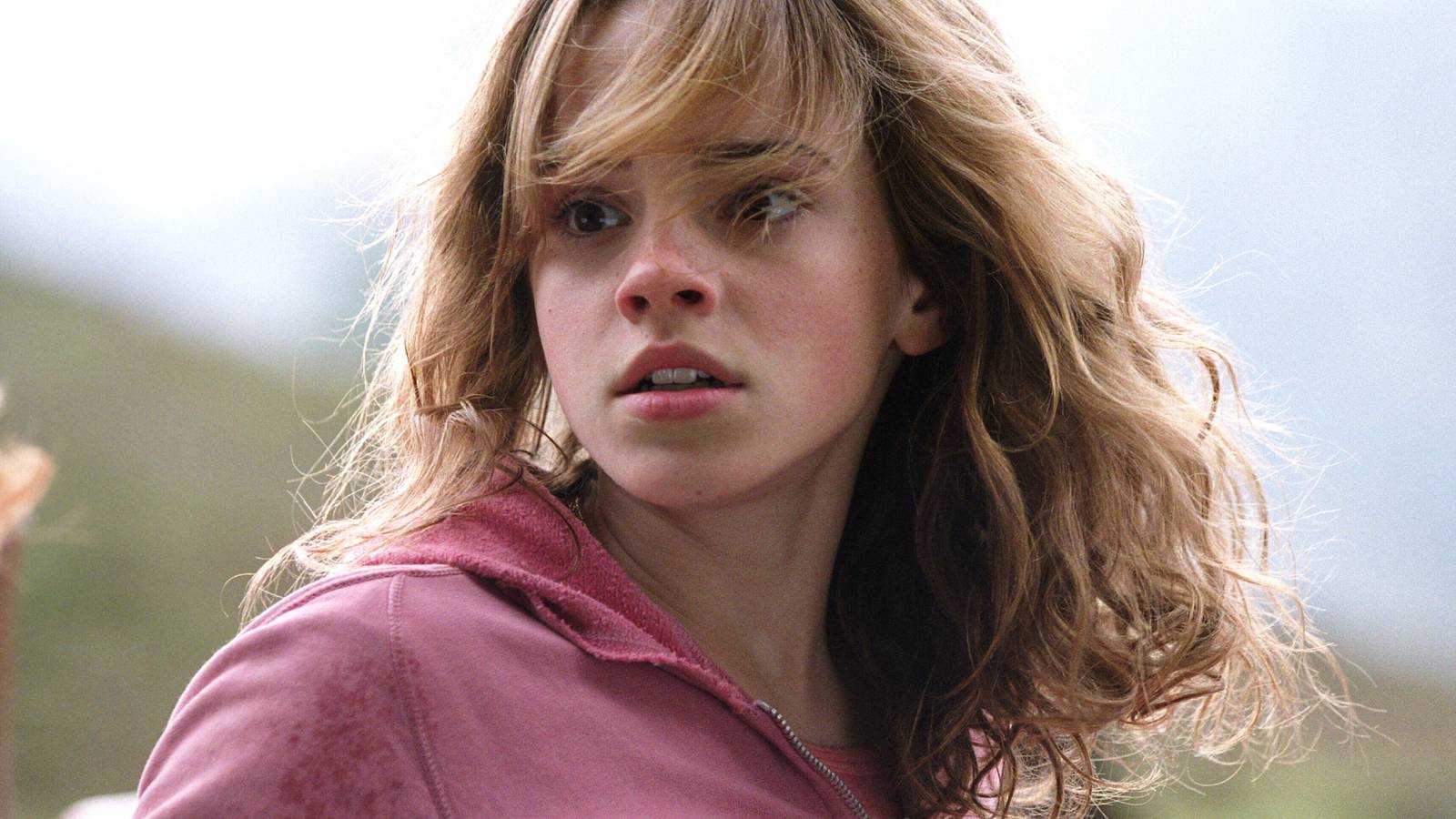 10 Fantasy Books Better Than Harry Potter