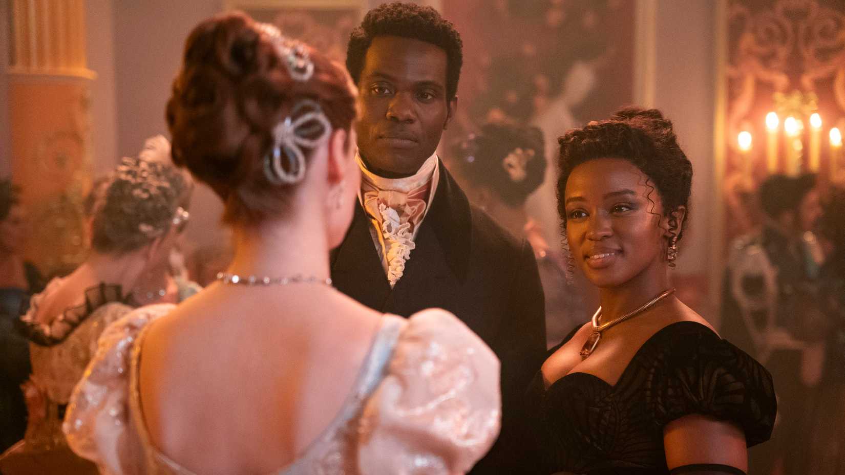 Erstes Treffen von Francesca und Michaela Stirling in Bridgerton Staffel 3