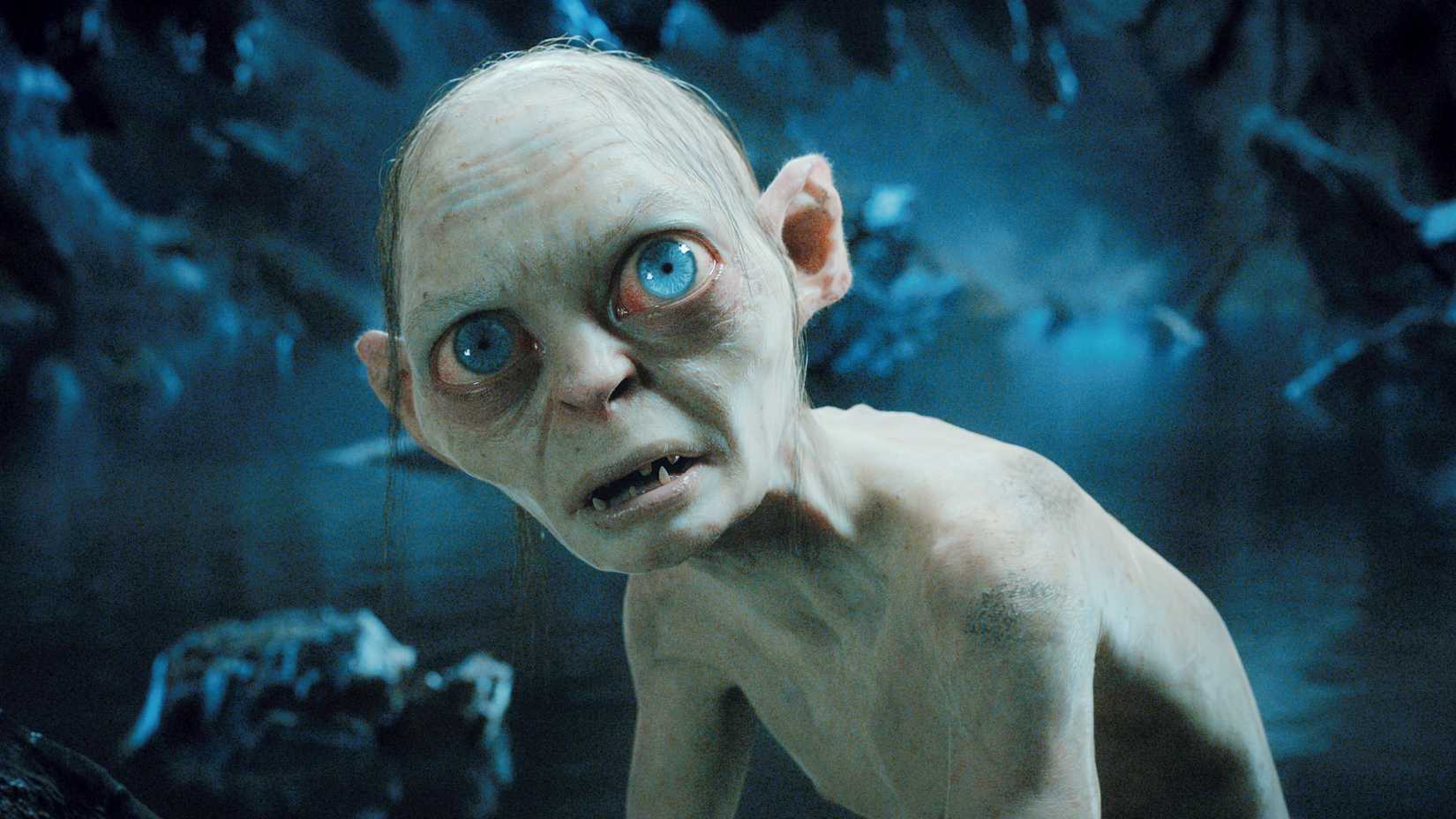 Gollum em O Hobbit: Uma Jornada Inesperada olhando fixamente.