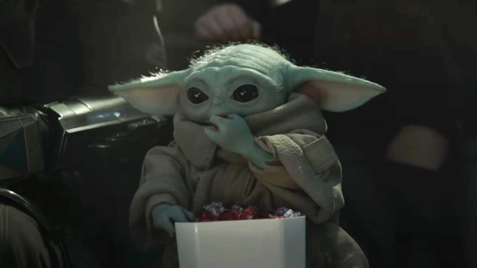 grogu eating in the trailer for mandalorian grogu
