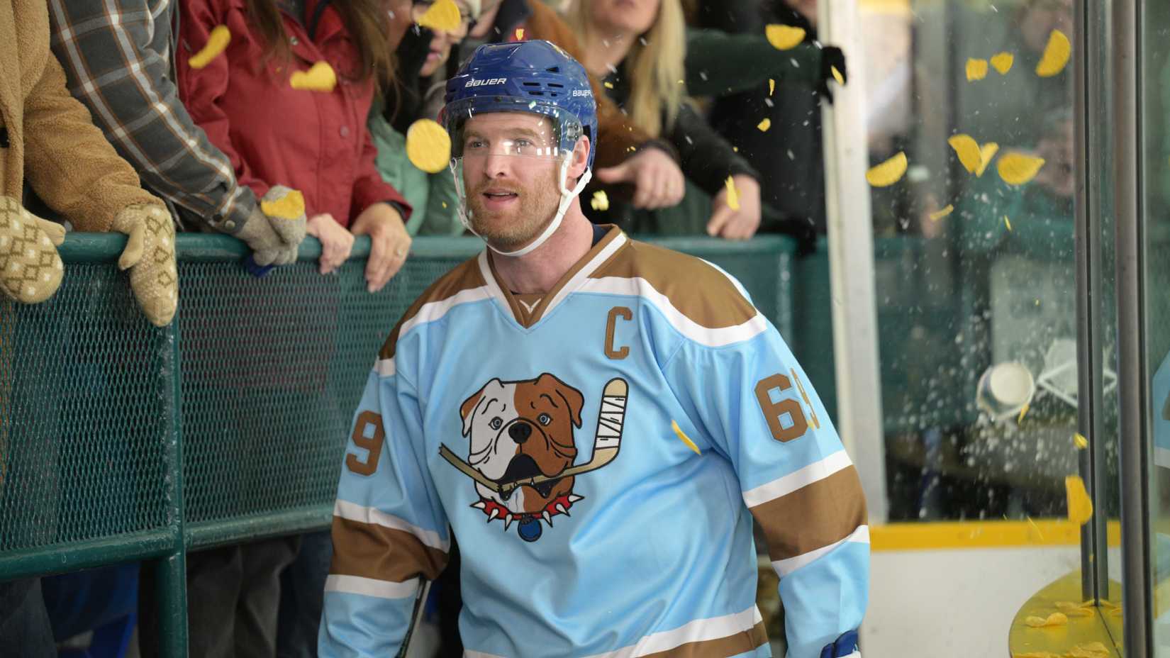 Jared Keeso como Shoresy na quinta temporada de Shoresy.