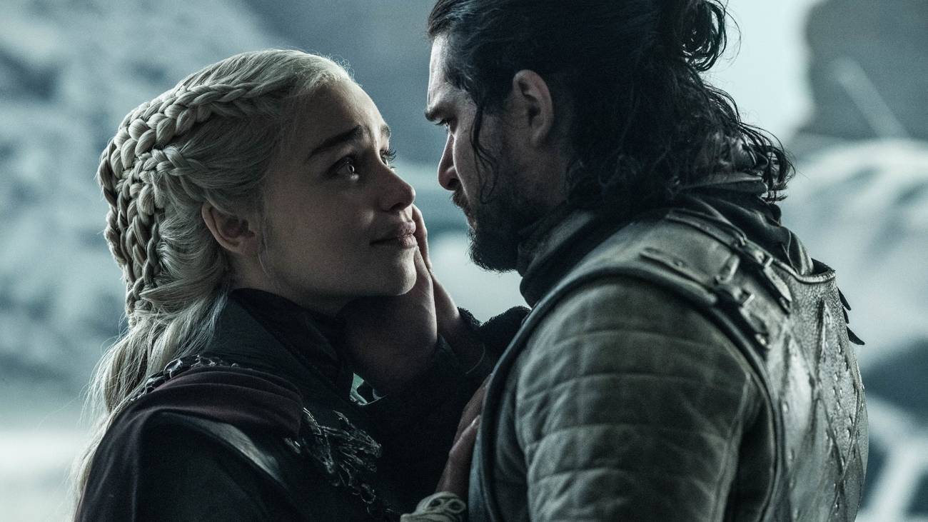 Expert Reveals Surprising Connection Between Game of Thrones' Arya Stark & The Lord of the Rings' Éowyn Most Fans Never Noticed