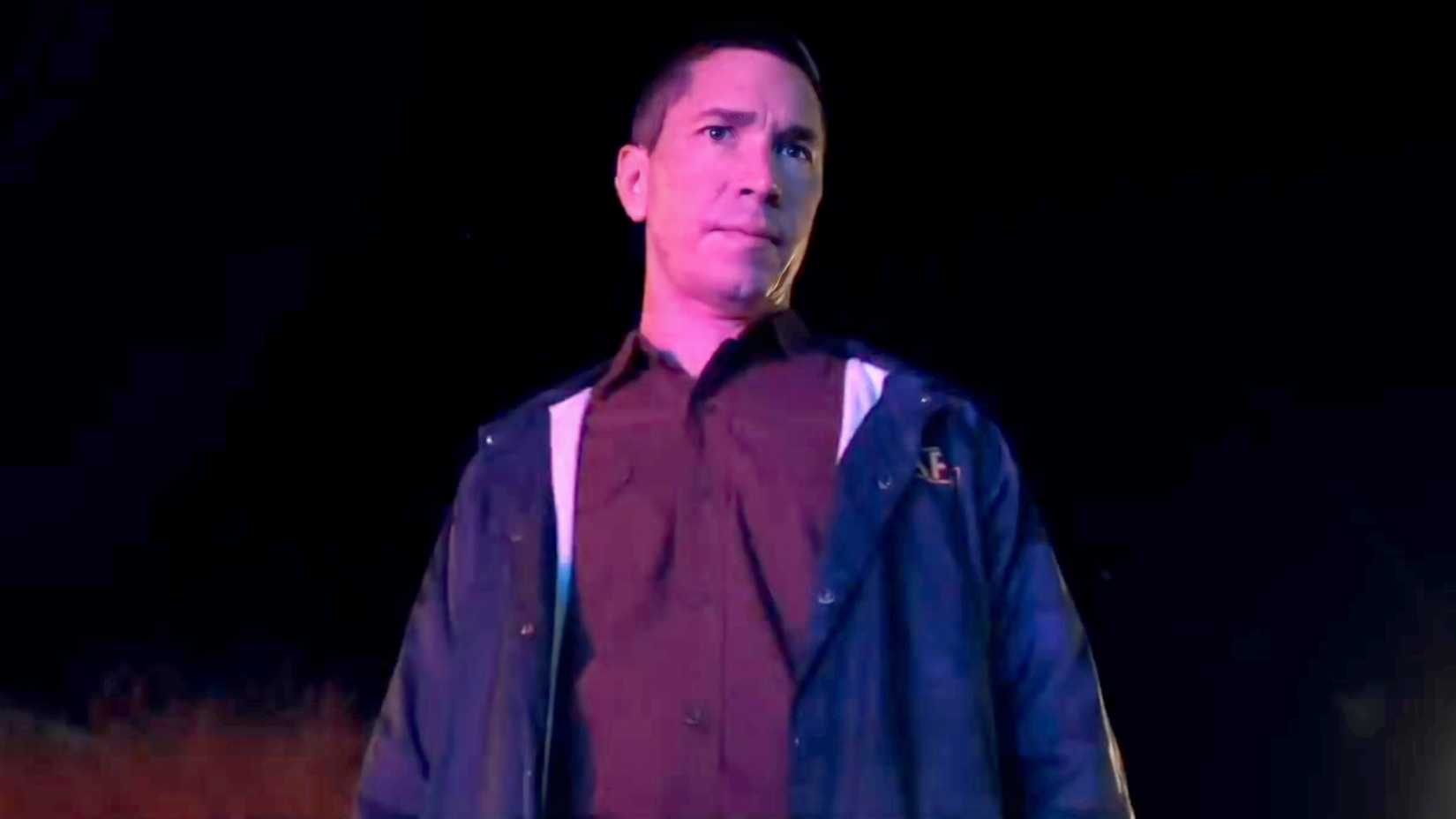 Justin Long's Xavier looking suspiciously at something in Night Patrol