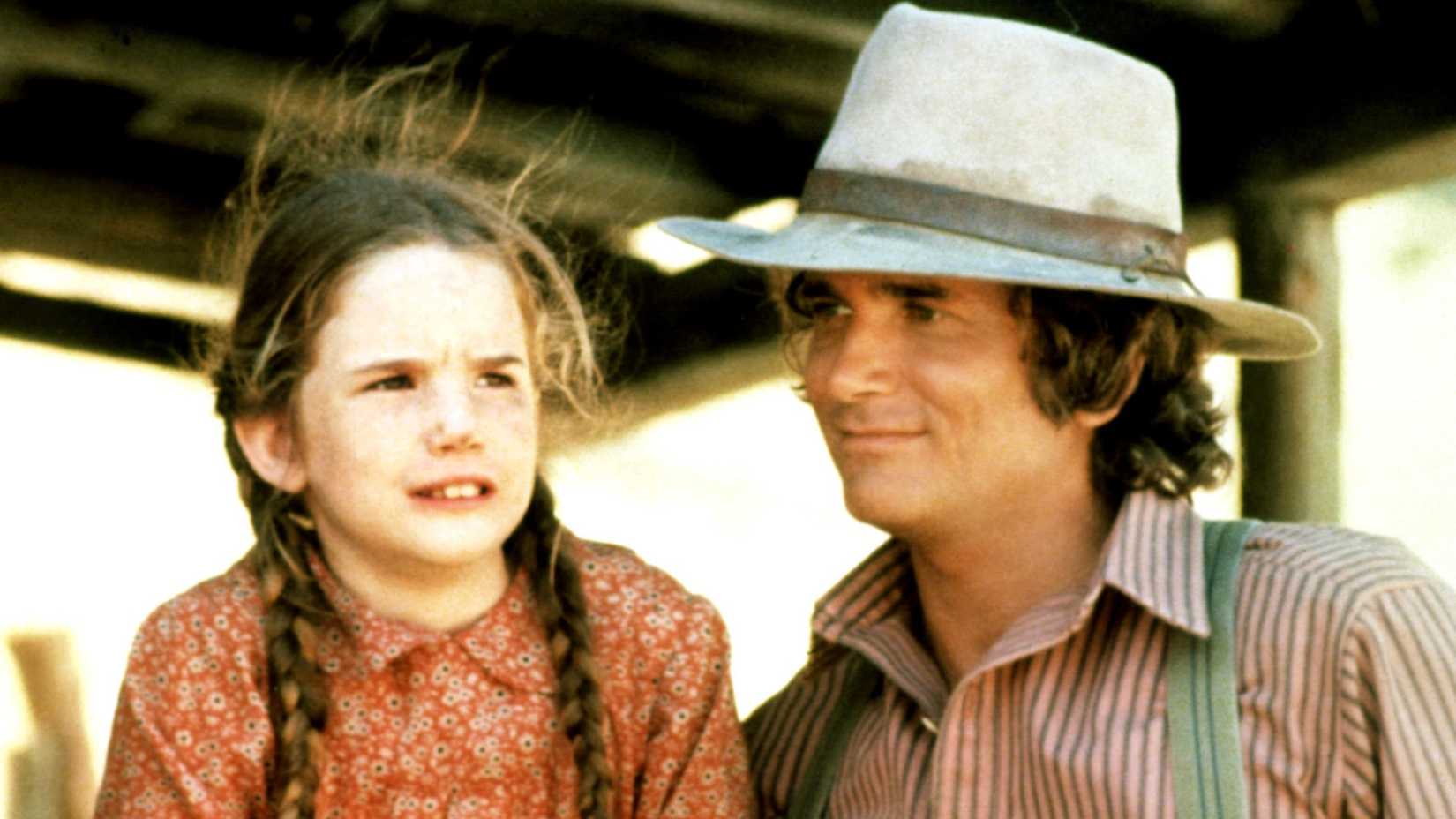 Laura Ingalls e Charles Ingalls em Little House on the Prairie.