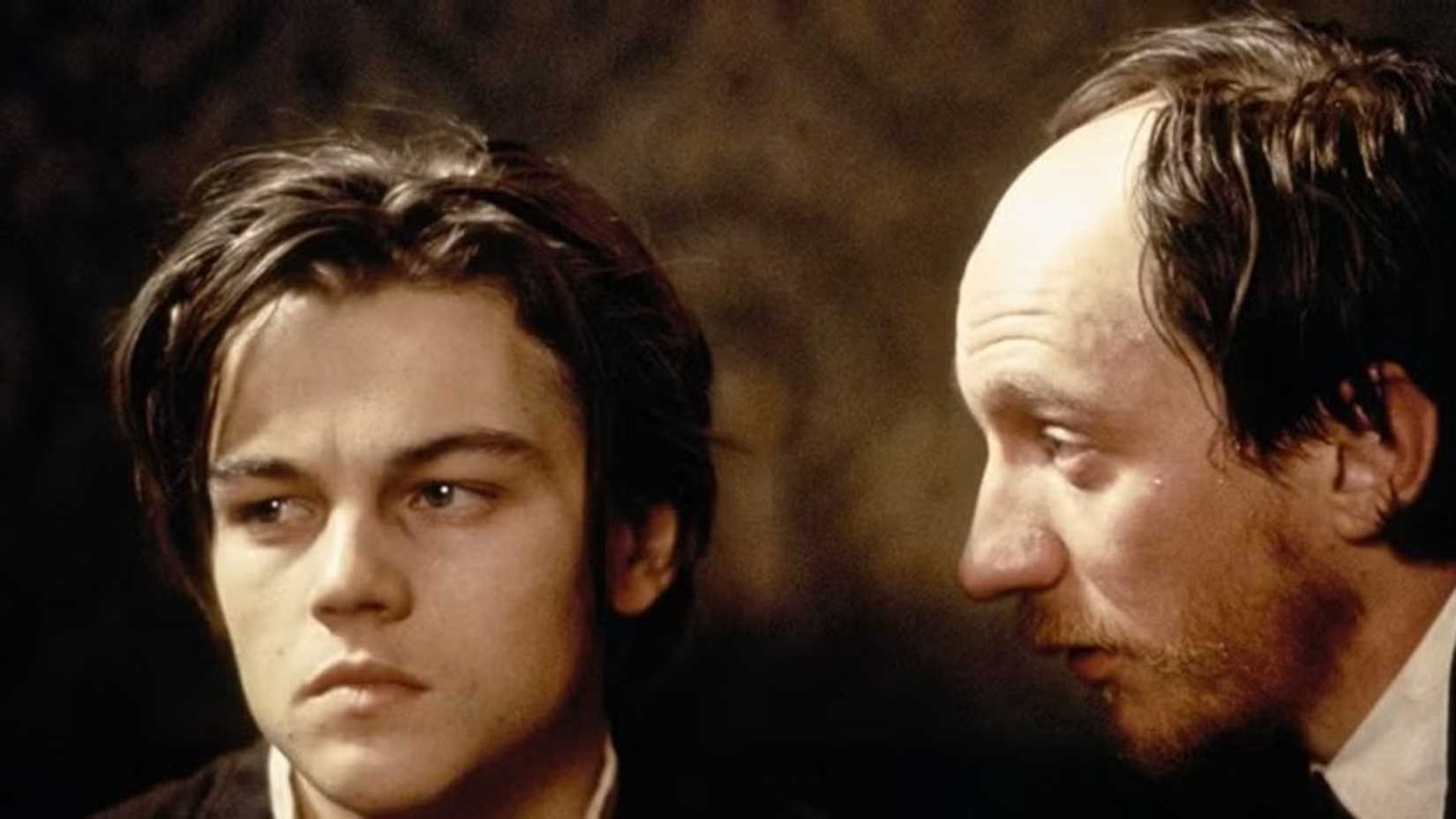 Leonardo DiCaprio as Arthur Rimbaud in Total Ecliplse (1)