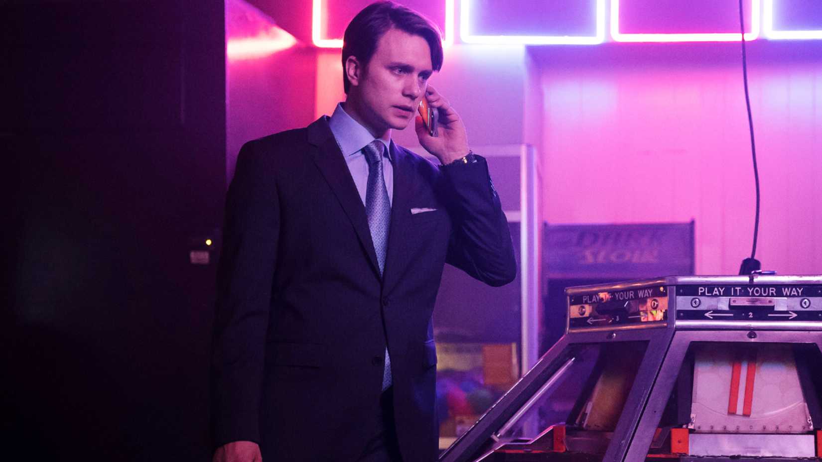 Martin Wallström as Tyrell Wellick on the phone in Mr. Robot