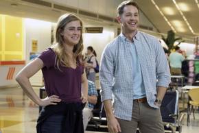 Michaela Stone (Melissa Roxburgh) and Ben Stone (Josh Dallas) smiling while at the airport in Manifest