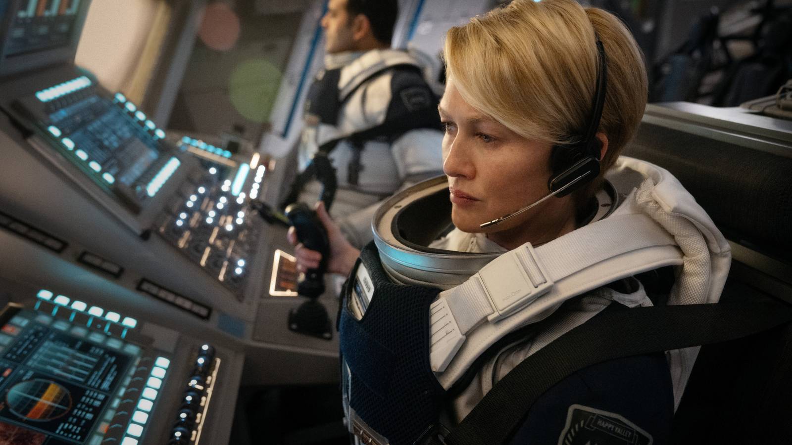 Apple TV's Hit 5-Part Space Opera Series Returns With Solid Rotten Tomatoes Score