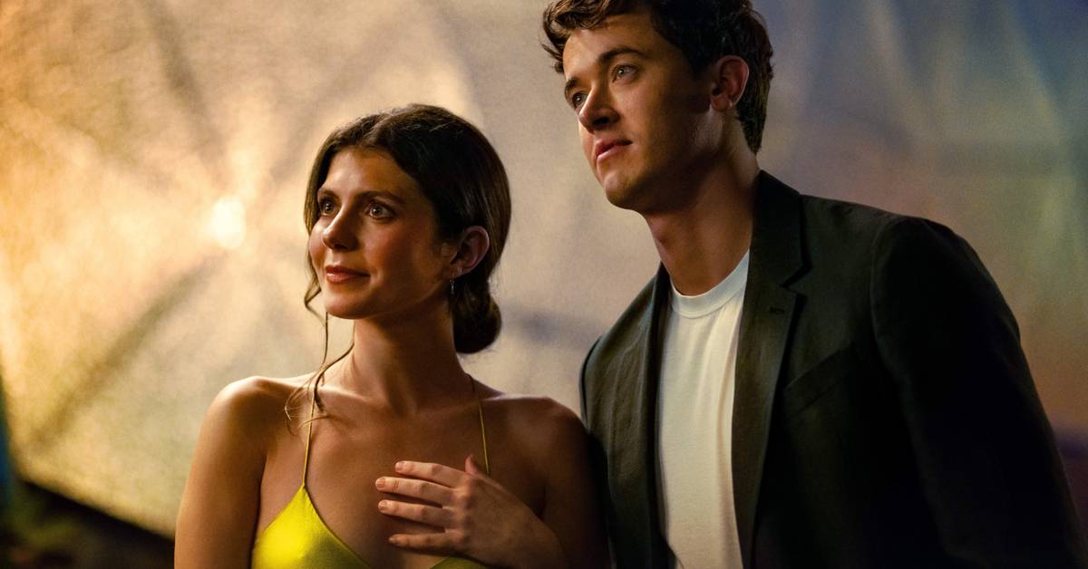 screenrant.com - Liz Hersey - Netflix's Top 2 Movies In The World Teach Hollywood A Crucial Lesson - Will Studios Learn?