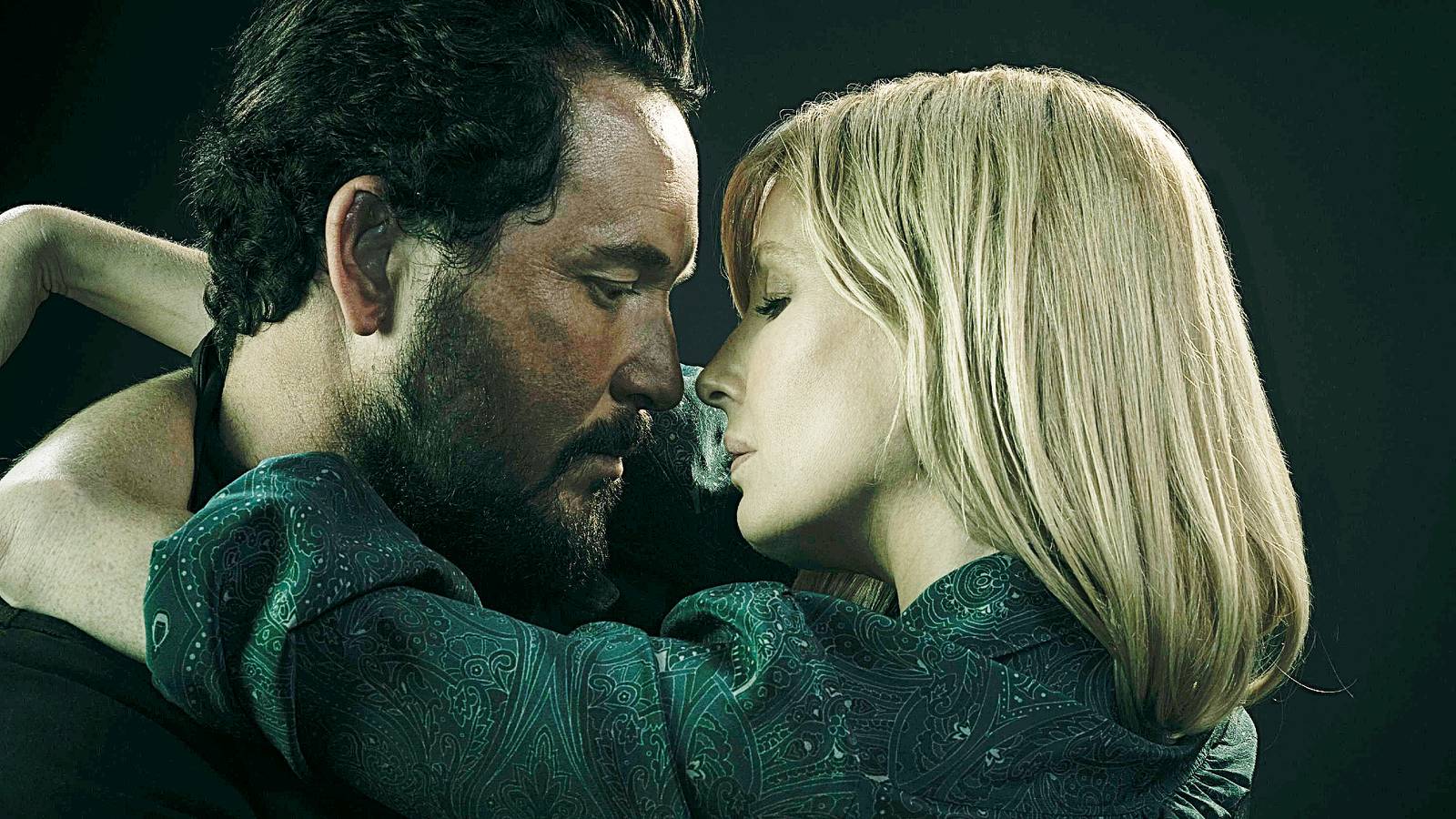 Yellowstone Sequel Confirms New Title & Reveals First Look At Beth & Rip's New Life