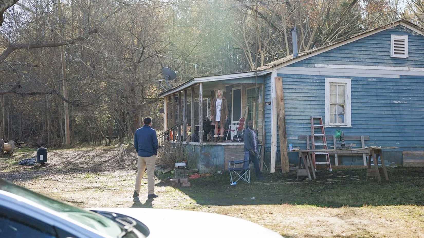 Signing Tony Raymond Review: A Vibrant Satire of the Cutthroat Business ...