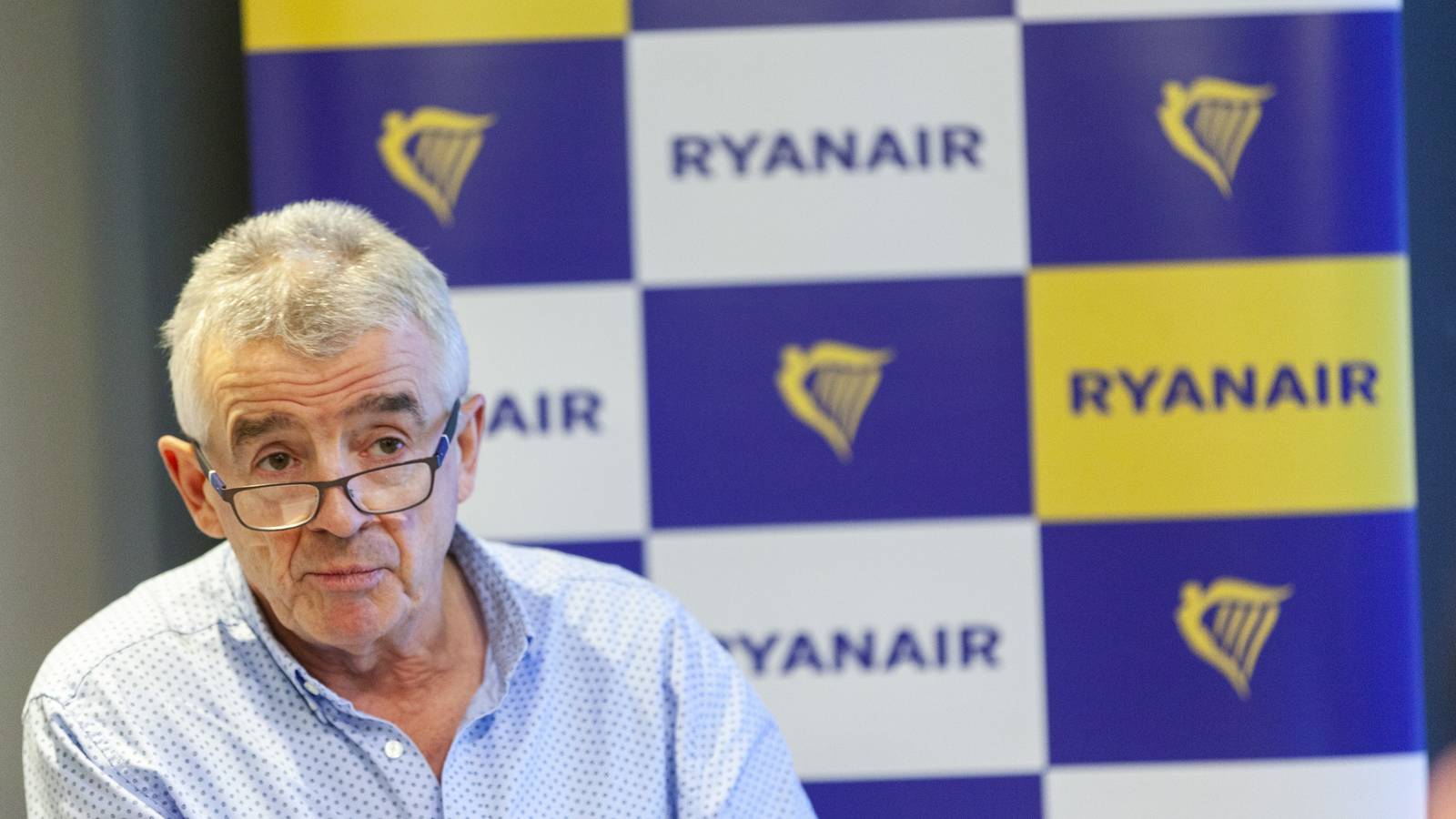 Ryanair CEO's Hilarious Response To Elon Musk's Online Attack