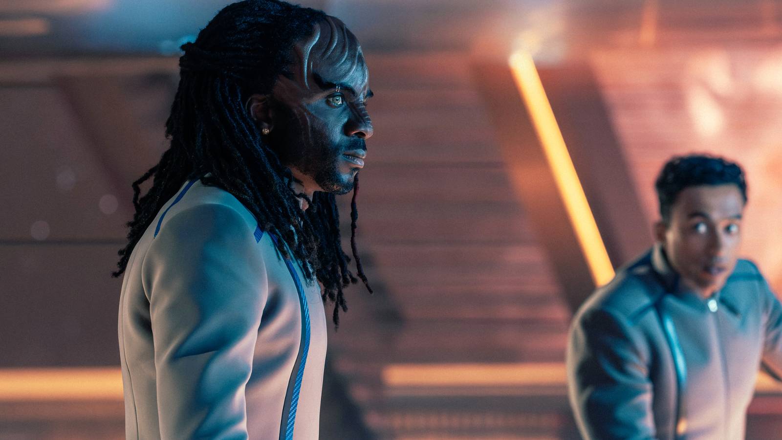 Star Trek: Starfleet Academy - Jay-Den Kraag's Powerful Male Friendships Compared To Worf