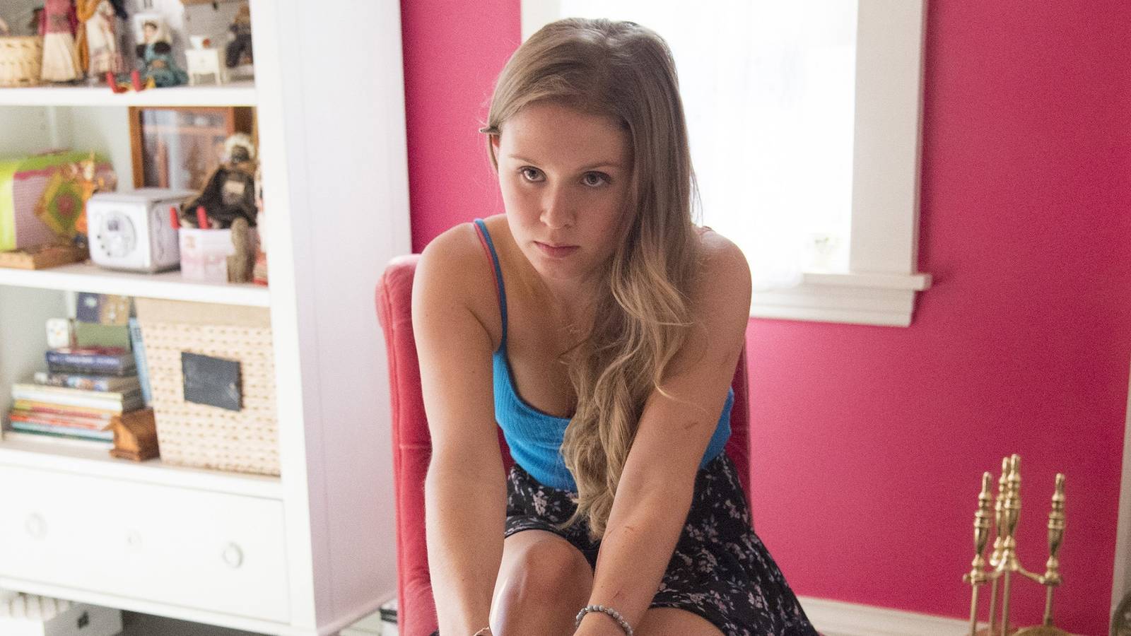 Sharp Objects' Shocking 3-Word Climax: A TV Mystery Masterclass