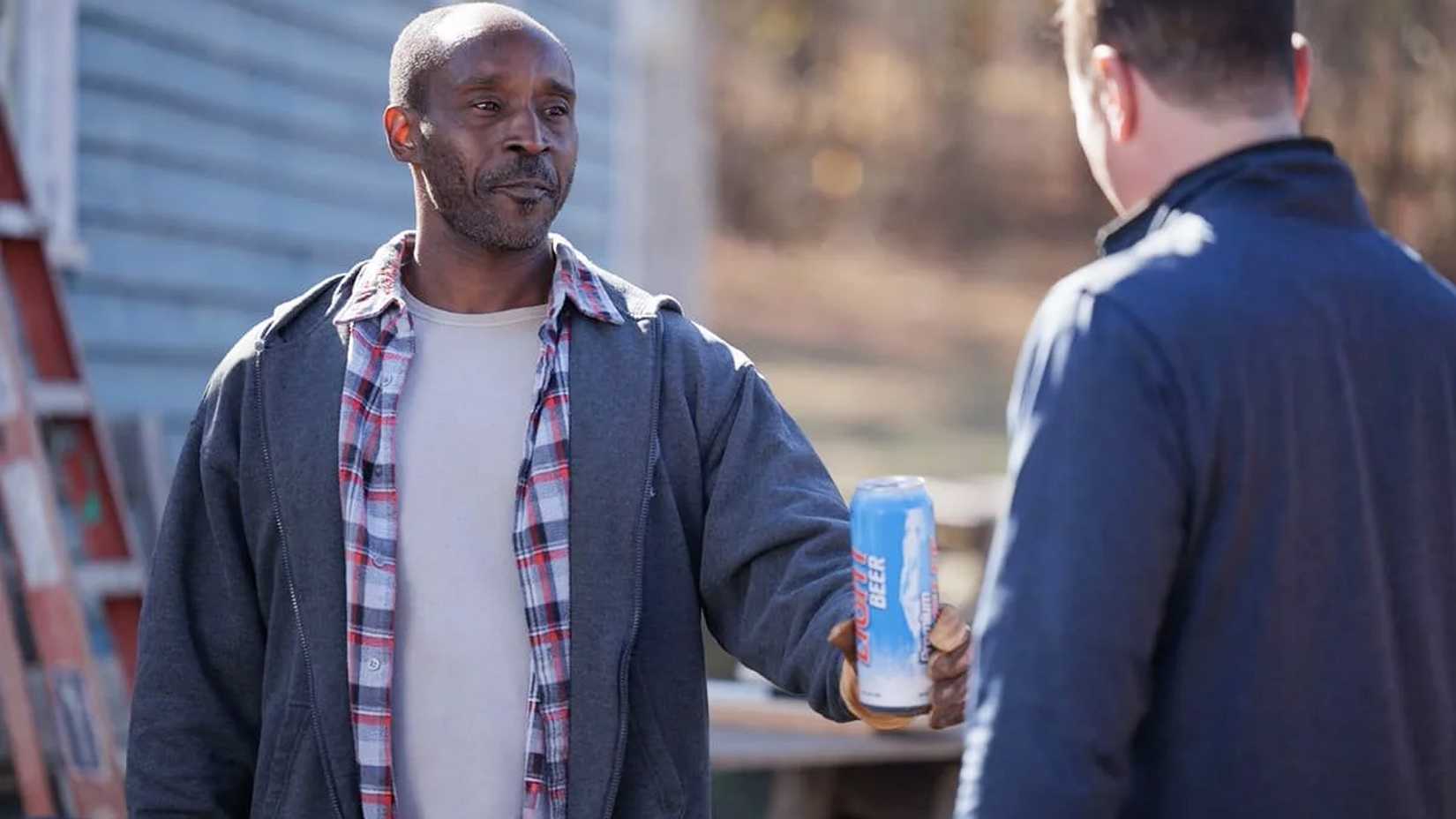 Signing Tony Raymond 1