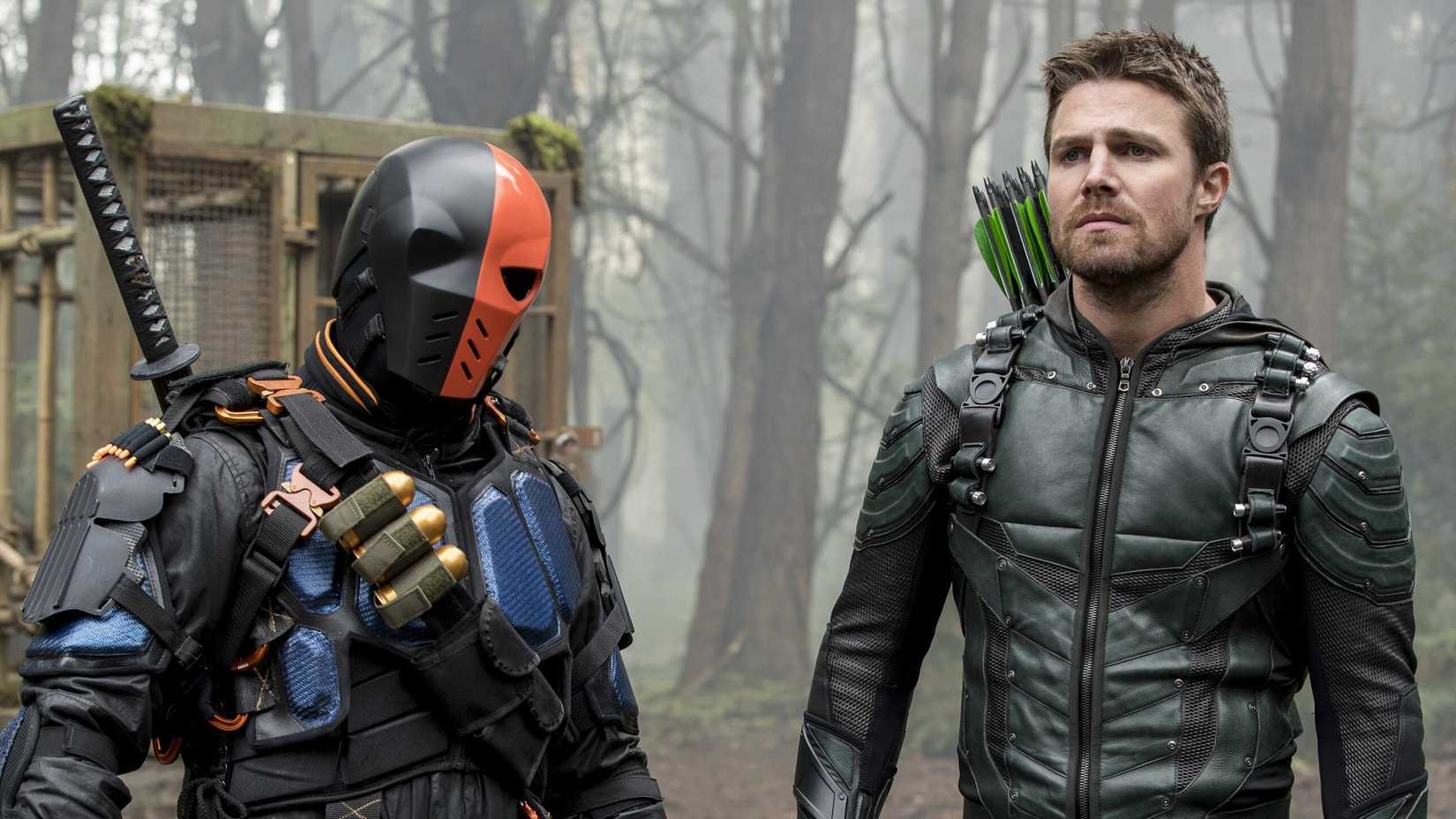 Slade e Oliver em Arrow