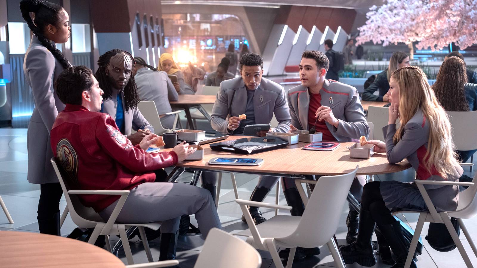 Star Trek: Starfleet Academy Inspired By Harry Potter & X-Men, Say EPs