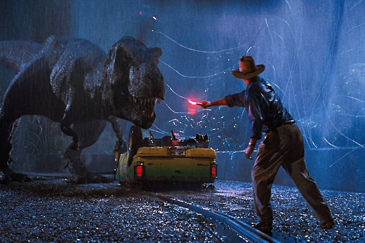 Terrifying cinematic creature feature moment featuring a massive predator from the deep