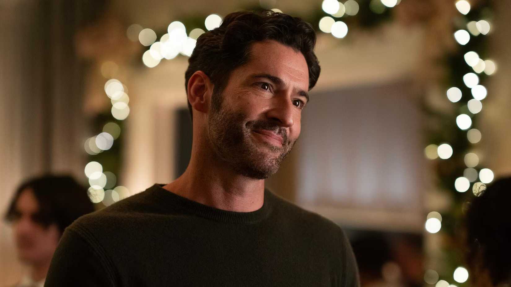 Tom Ellis como Oliver em Tell Me Lies temporada 2