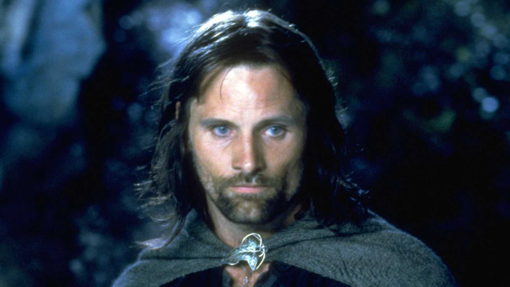 Viggo Mortensen as Aragorn in Lothlorien in The Lord of the Rings - The Fellowship of the Ring