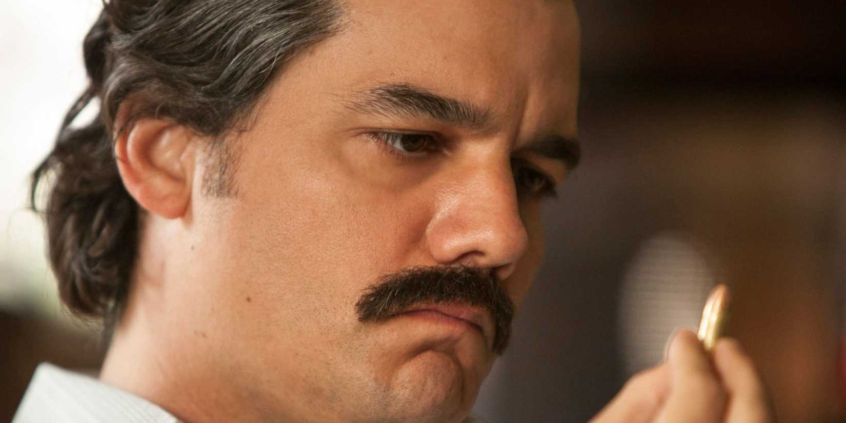 Wagner Moura como Pablo Escobar em Narcos