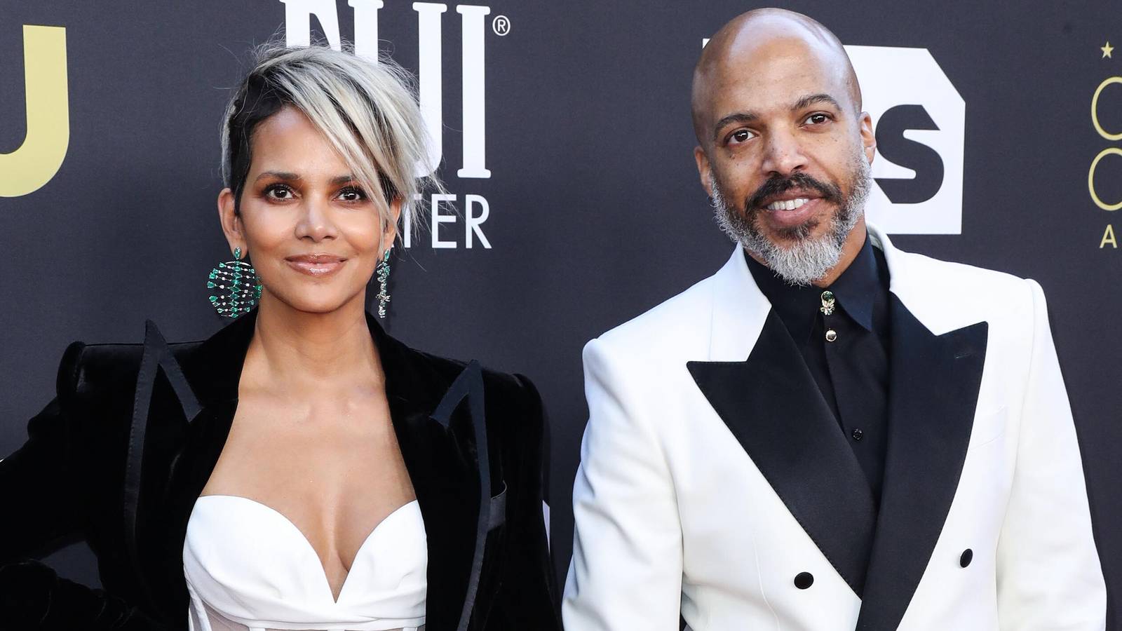 Halle Berry's Unique Engagement Ring: Jewelers Weigh In on the Price