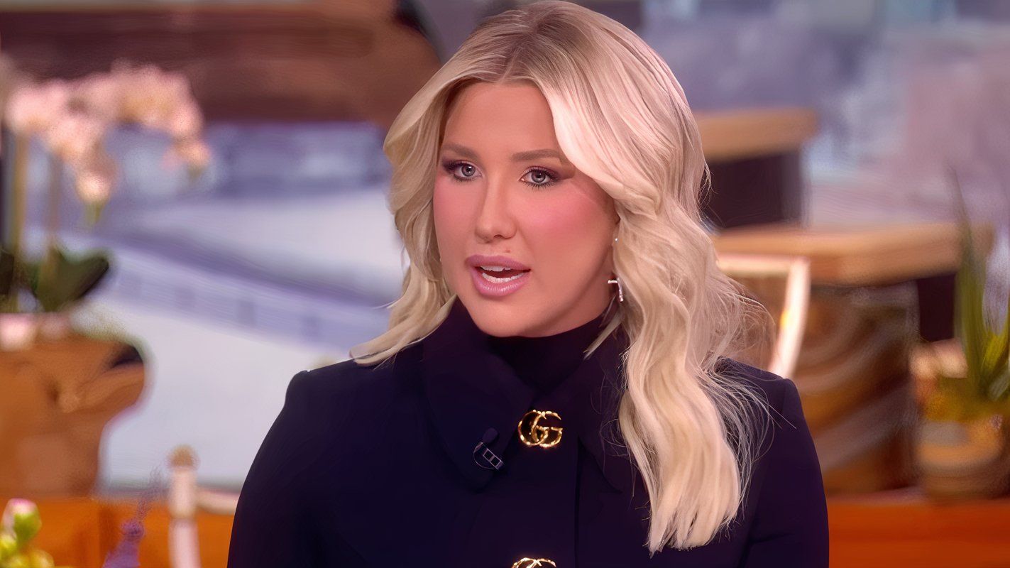 Savannah Chrisley Defends Trump, Criticizes AOC on The View