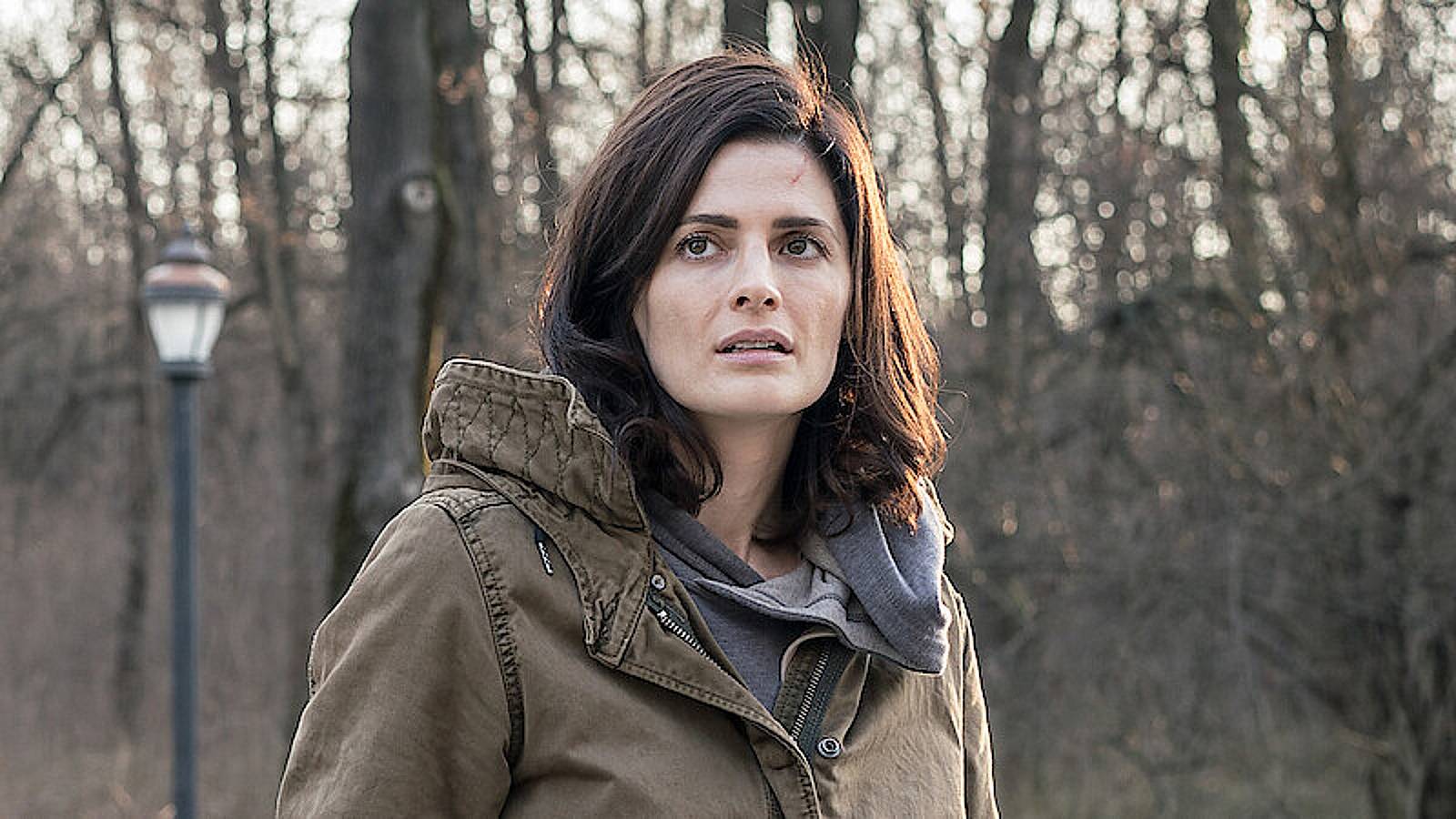 "Absentia" Is the Sleeper Thriller You Need To Binge ASAP