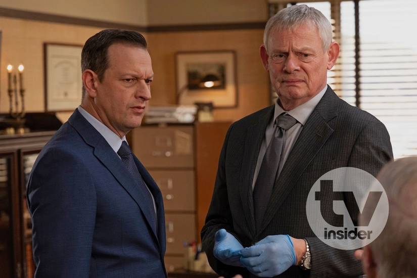 Fox’s Best Medicine Is House Meets Gilmore Girls (& It Was Just Renewed For Part 2) 1 Josh Charles and Martin Clunes looking concerned in Best Medicine