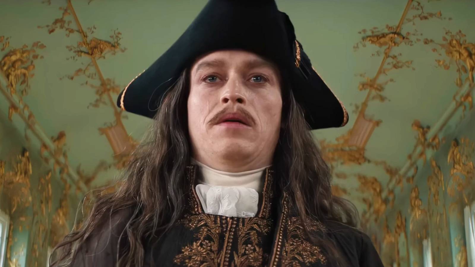 New R-Rated Dracula Movie From Acclaimed Director Has Critics & Audiences Very Divided On Rotten Tomatoes